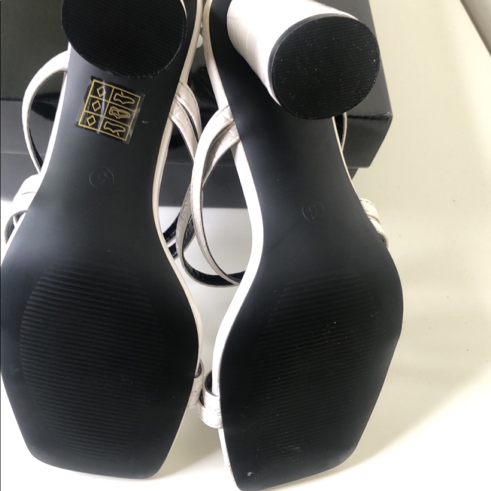 White opened thick heels! - Picture 3 of 3